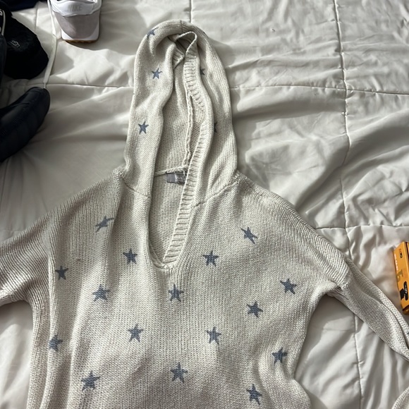 Sweatshirt - Picture 2 of 2